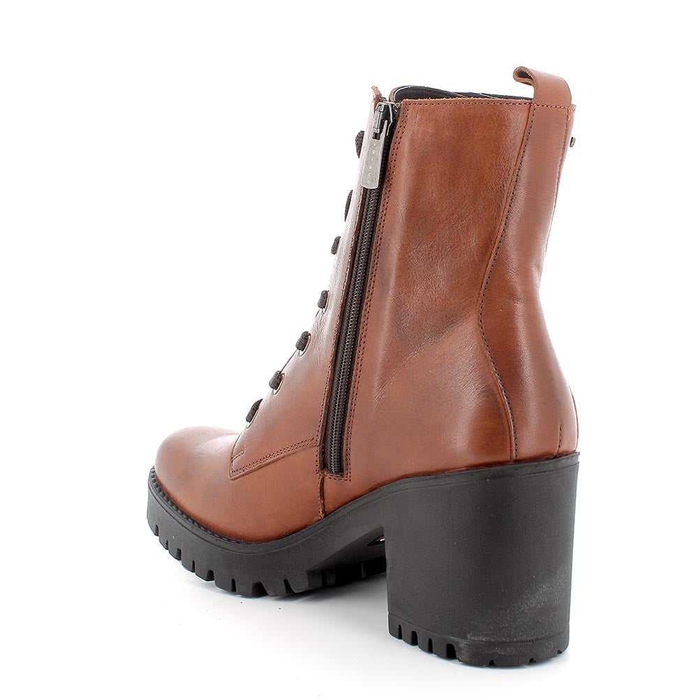 Igi&co Anfibio con tacco in pelle - marrone cognac - Igi&co
