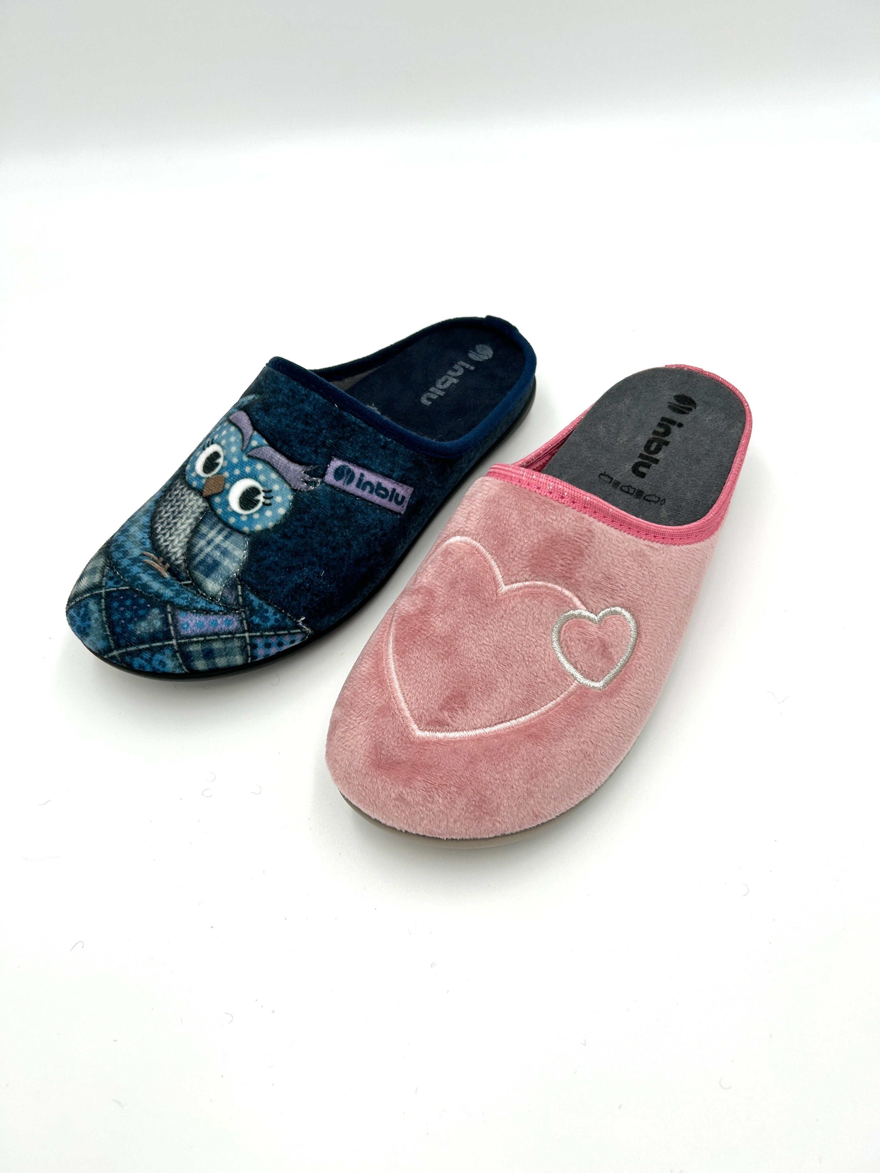 Inblu Pantofola Ciabatta chiusa con applicazioni - rosa e celeste – Sebastiano Calzature Inblu Pantofola Ciabatta chiusa con applicazioni - rosa e celeste – Sebastiano Calzature