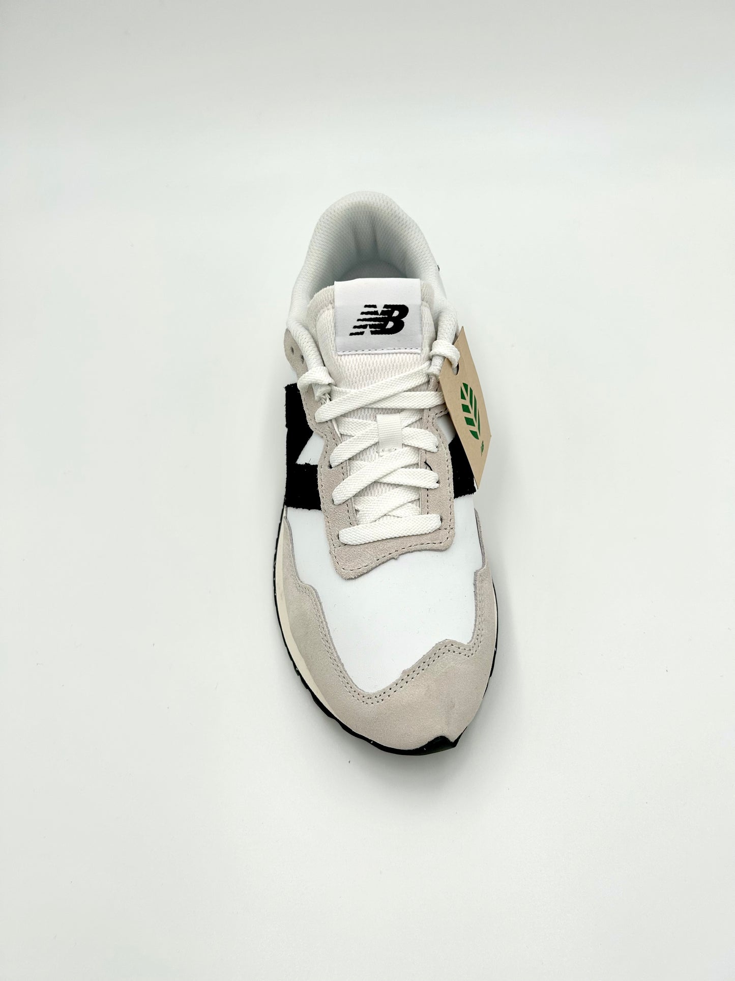 New Balance MS 237 SF - black and white