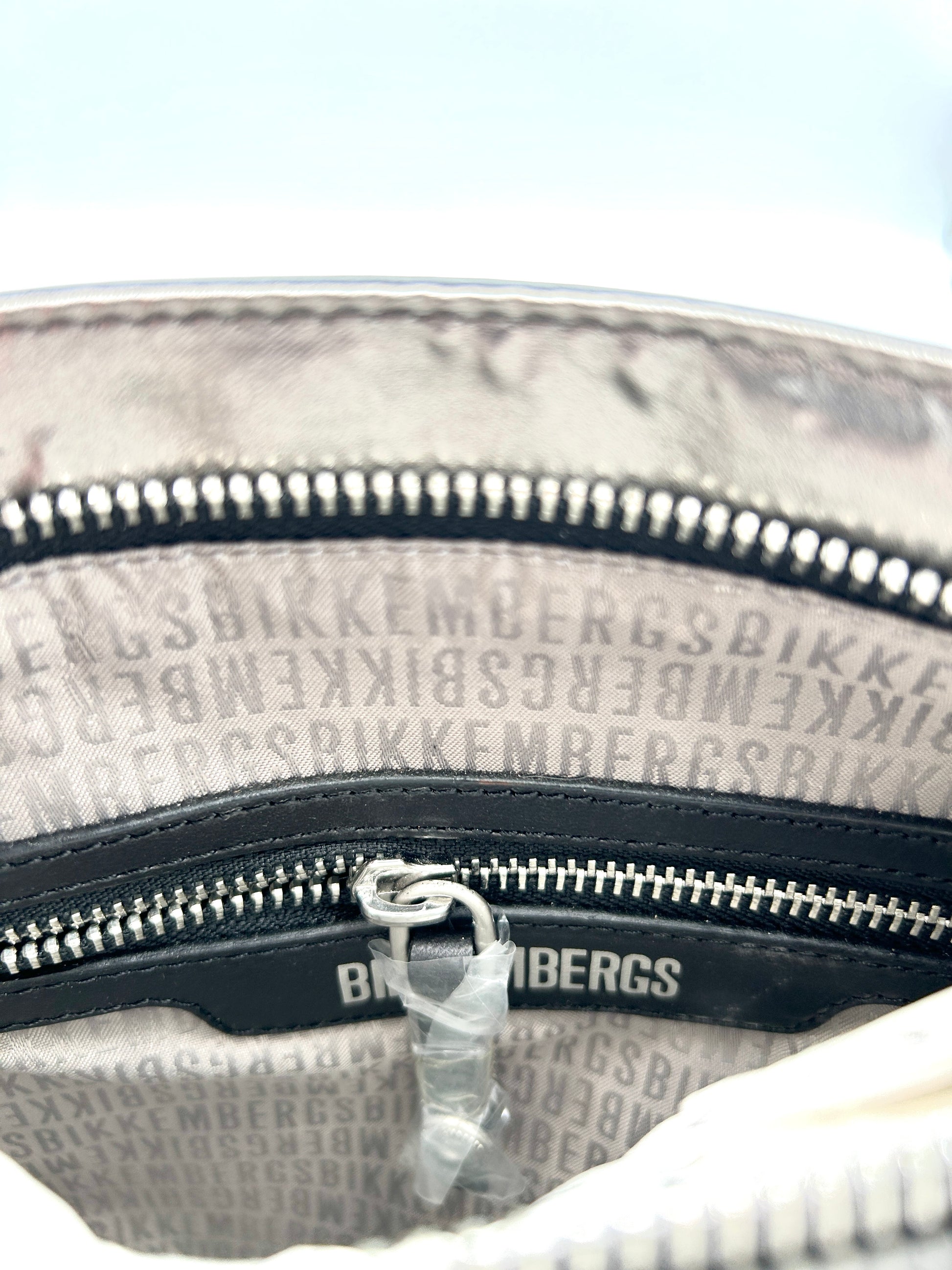 Bikkembergs Borsello piatto logo - argento e nero - bikkembergs