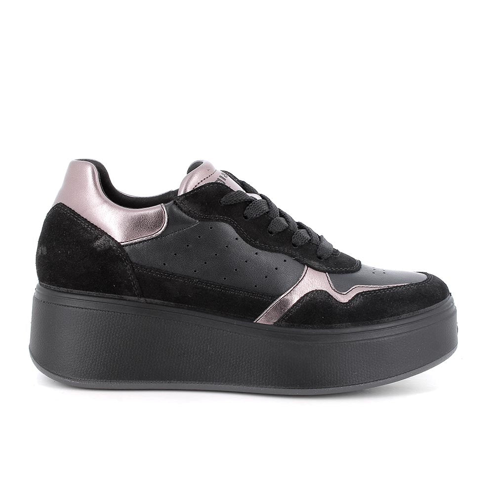 Sneakers con zeppa platform in pelle - nera - Igi&co