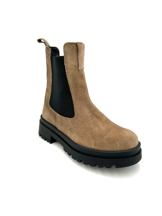 Made in Italy Beatles in pelle scamosciata marrone - Sebastiano Calzature