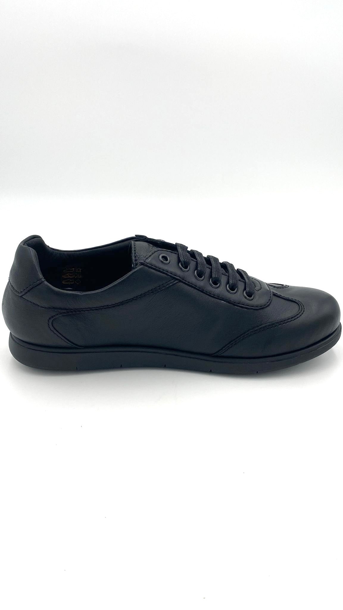 Frau FX Scarpa stringata - nero - Frau